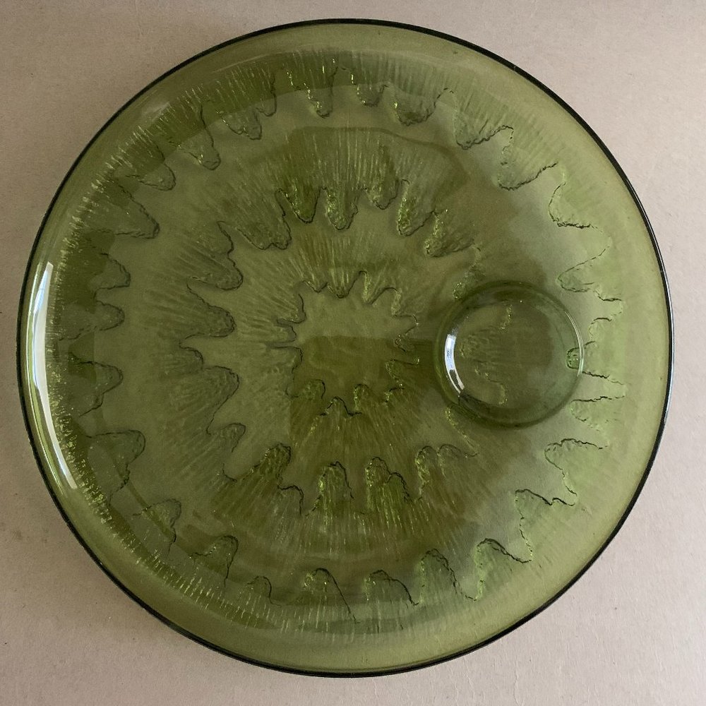 2- 1950's Vintage Indiana Green Glass Sunburst Plates
